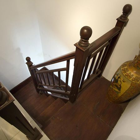 Puri Minggiran Guesthouse Yogya Джокьякарта Экстерьер фото