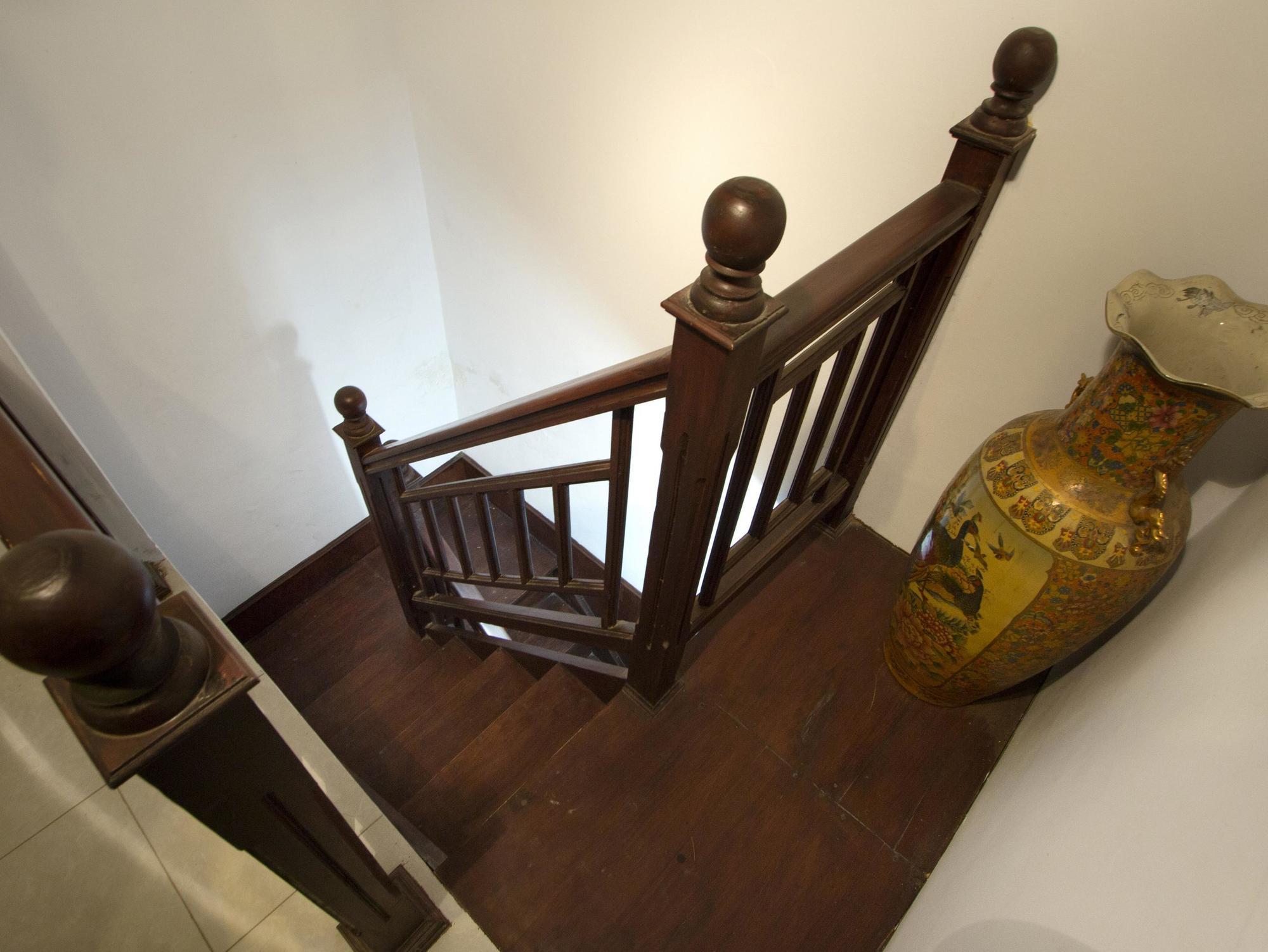 Puri Minggiran Guesthouse Yogya Джокьякарта Экстерьер фото